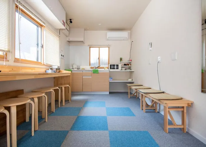 Osaka Guesthouse Sayuri Tengachaya Ekimae