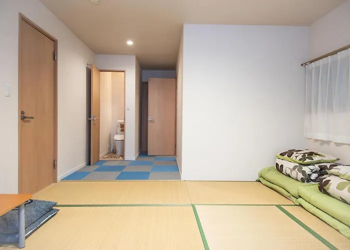 Osaka Guesthouse Sayuri Tengachaya Ekimae